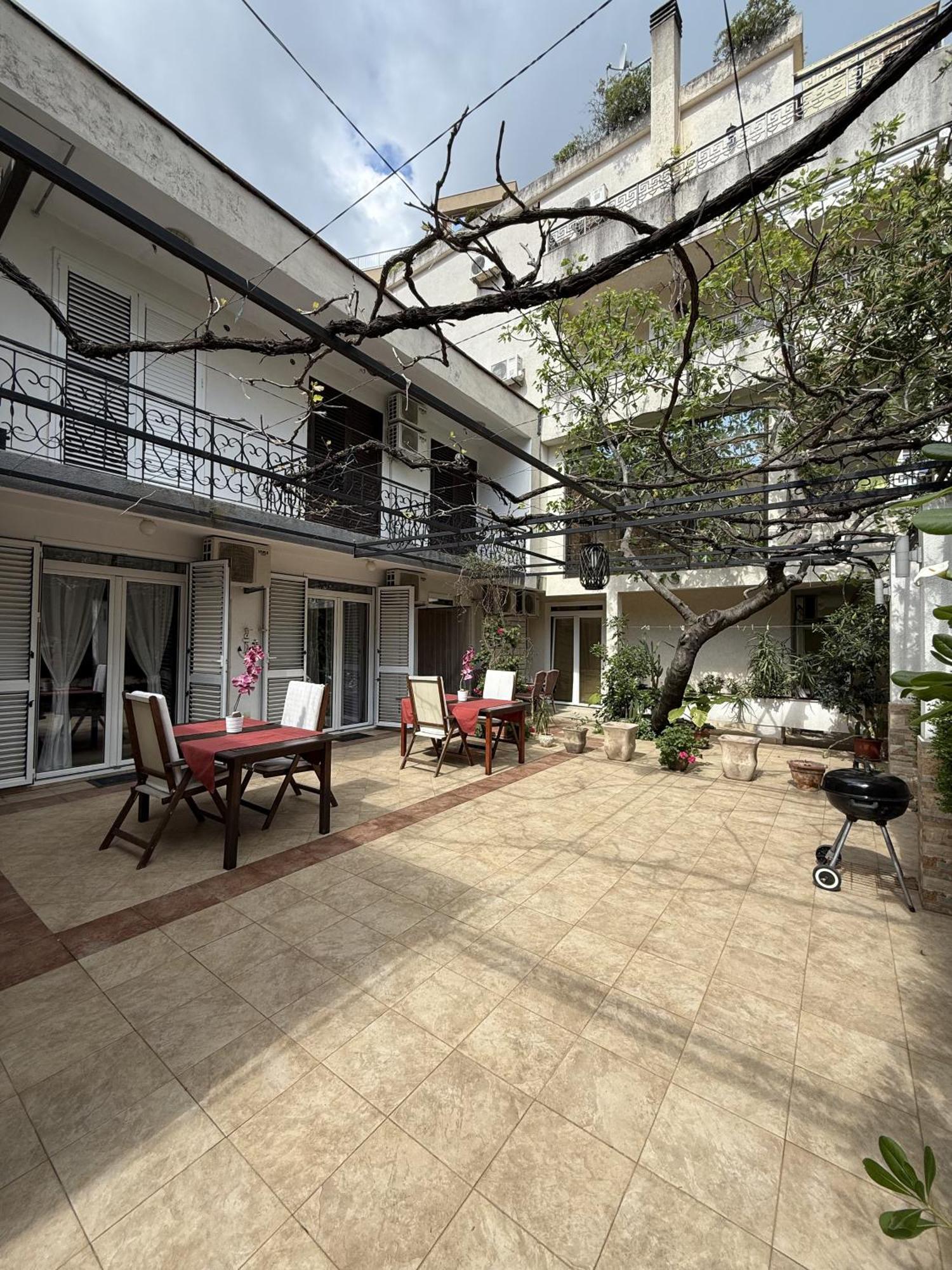 Splendid Luxury Apartments บุดวา ภายนอก รูปภาพ