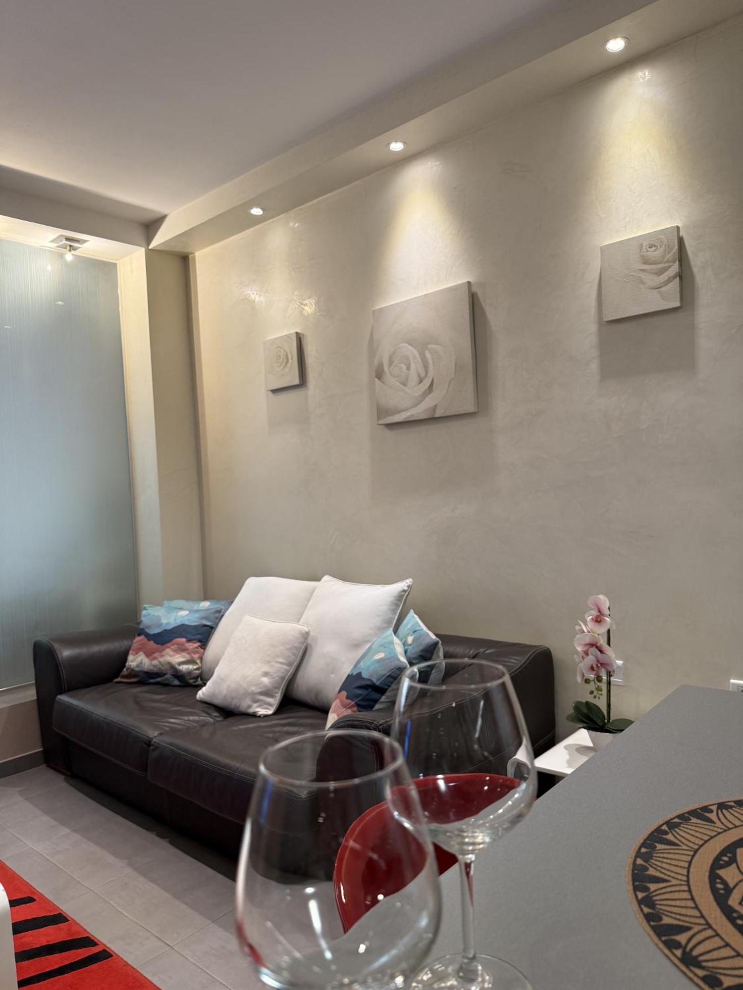 Splendid Luxury Apartments บุดวา ภายนอก รูปภาพ
